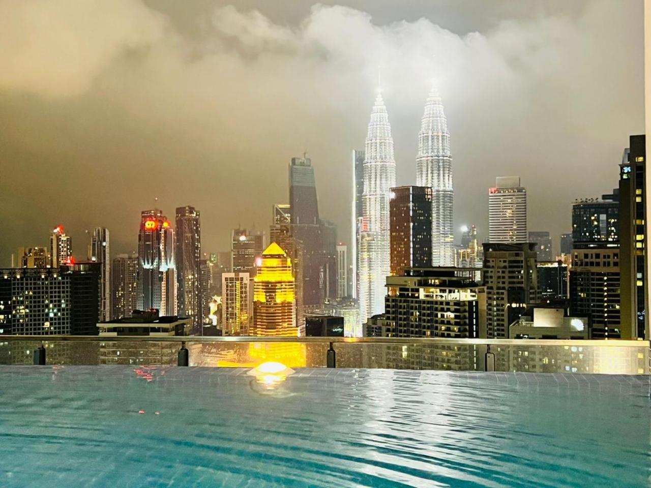 The Luxe Colony Skypool By Tasu Home Kuala Lumpur Kültér fotó