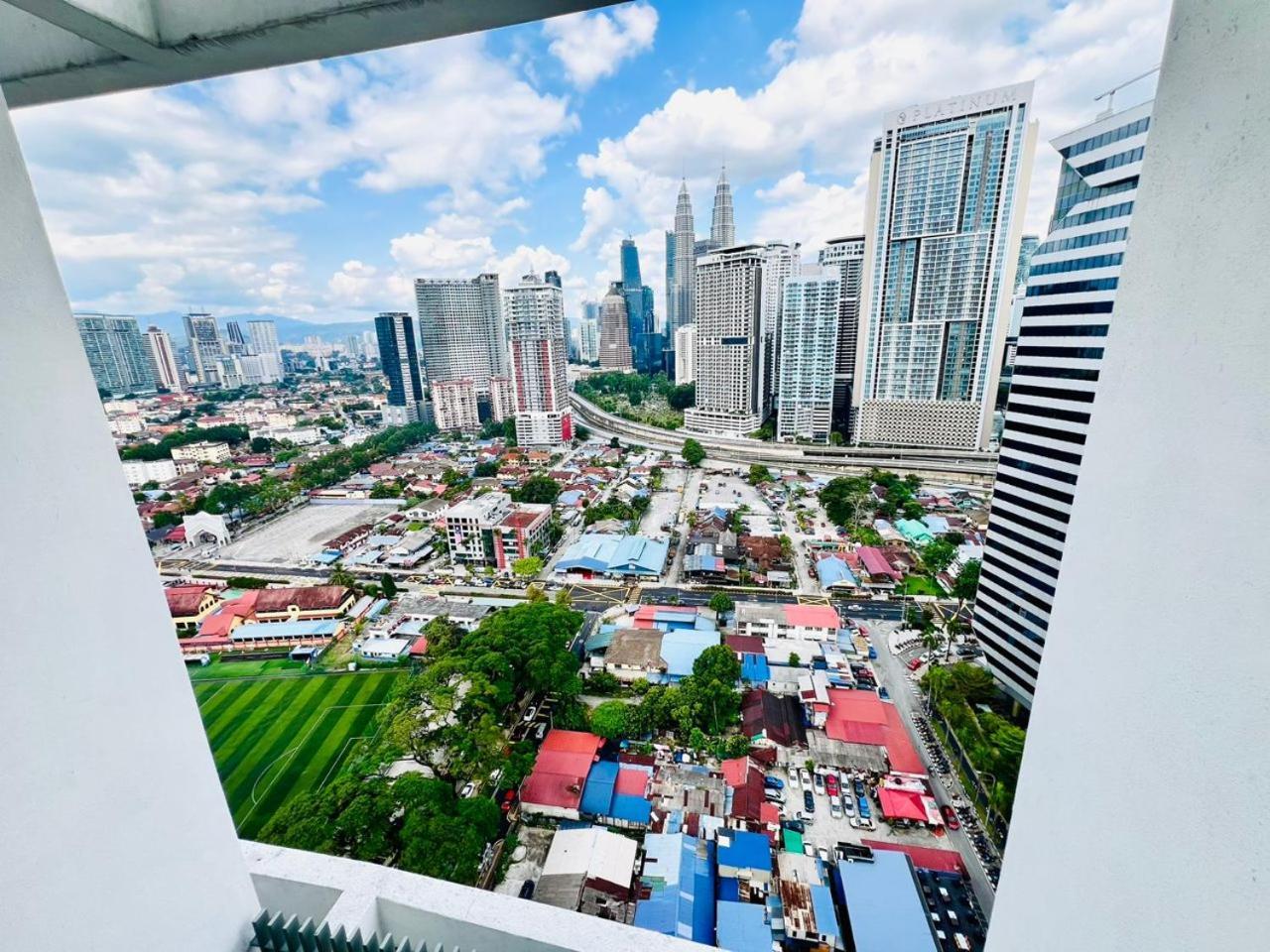 The Luxe Colony Skypool By Tasu Home Kuala Lumpur Kültér fotó